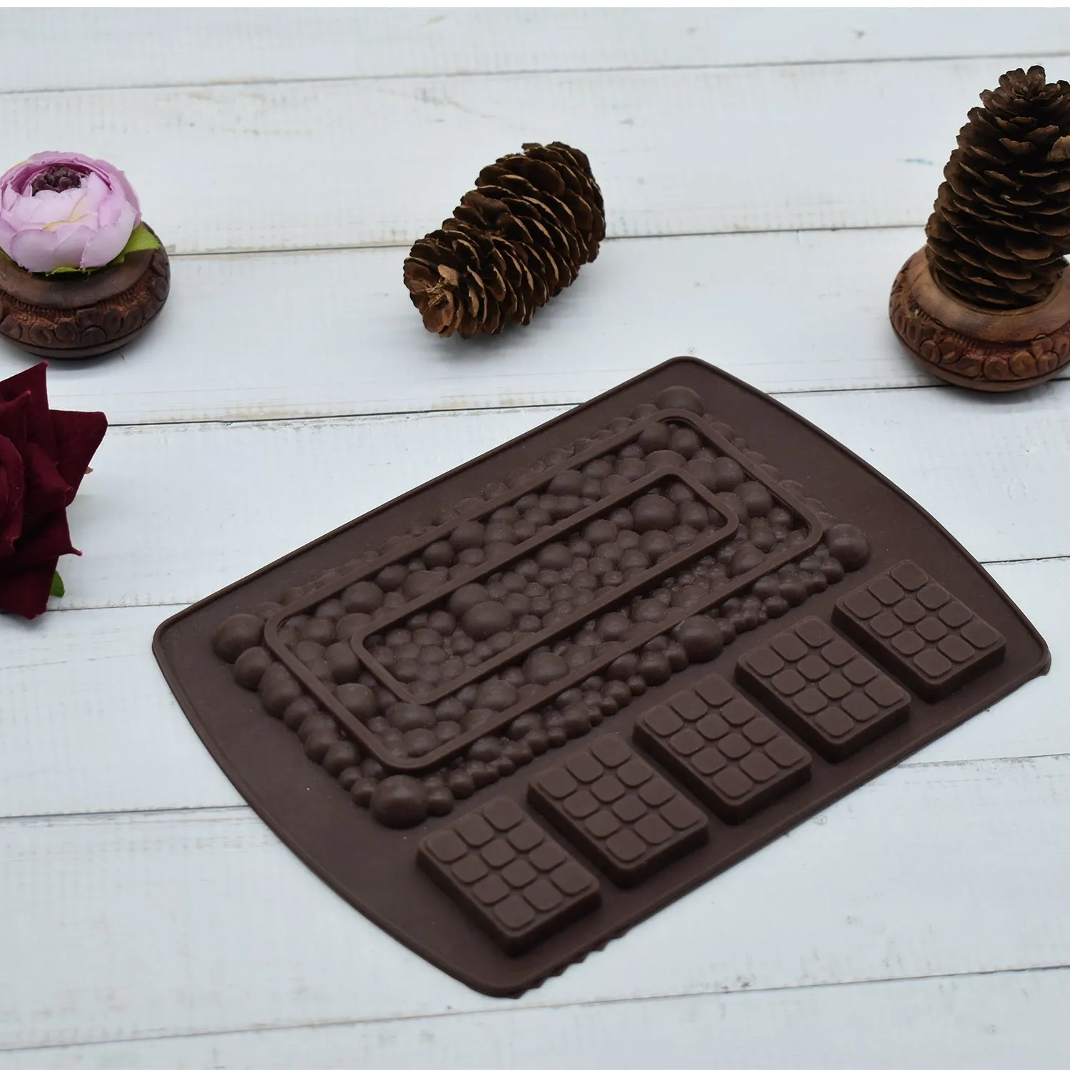 4906 Small Bubble Chocolate Mould