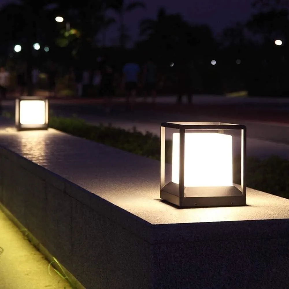 ANKUR HOUSA SQUARE ALUMINIUM OUTDOOR GATE LIGHT / PILLAR POST LIGHT