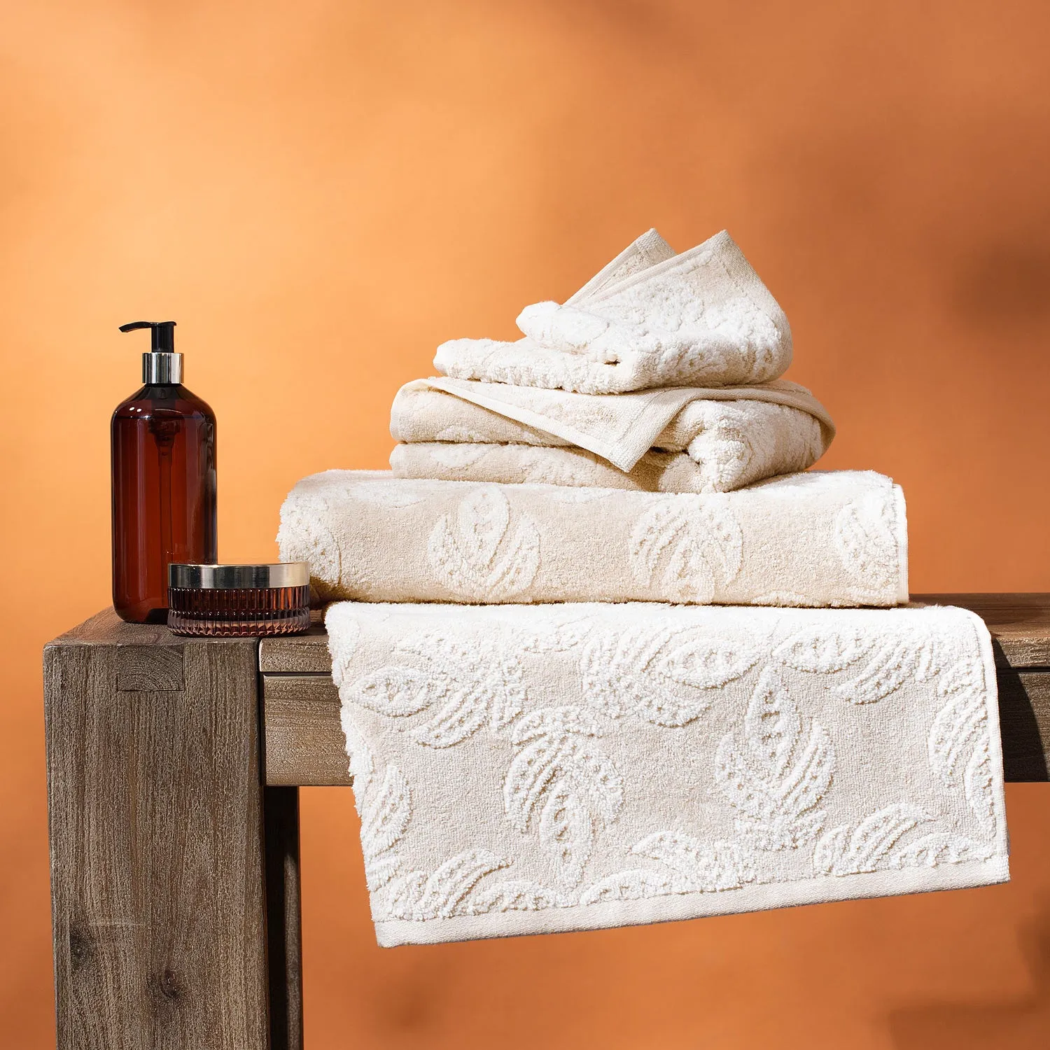 Dasati Linen Bath Towel