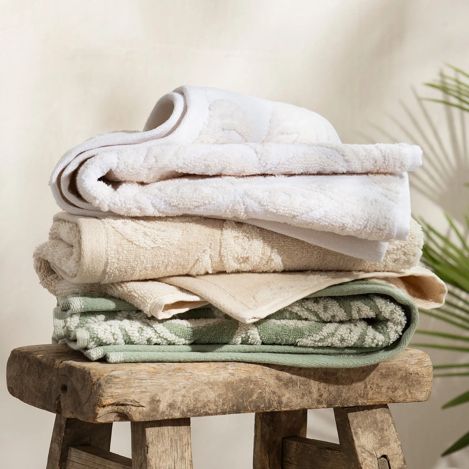 Dasati Linen Bath Towel