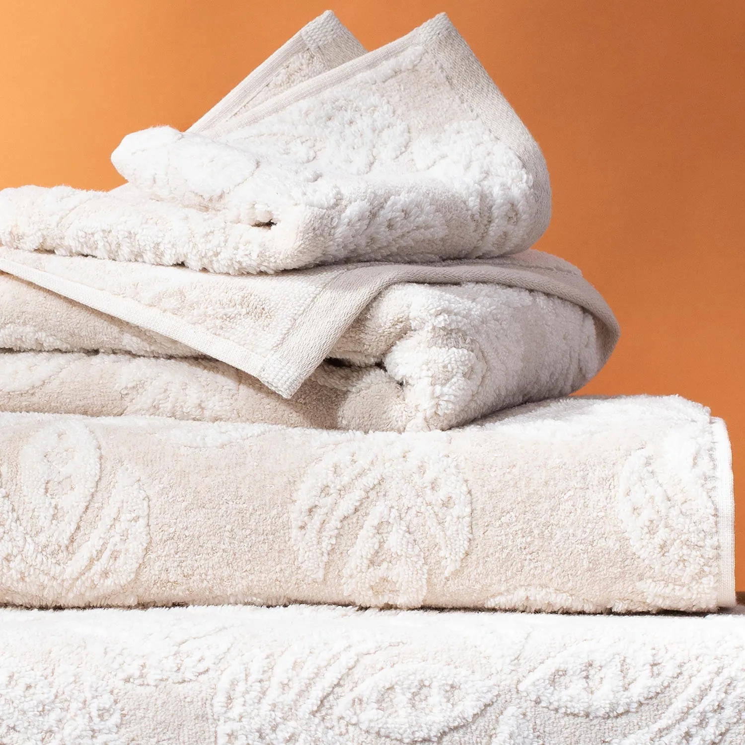 Dasati Linen Bath Towel