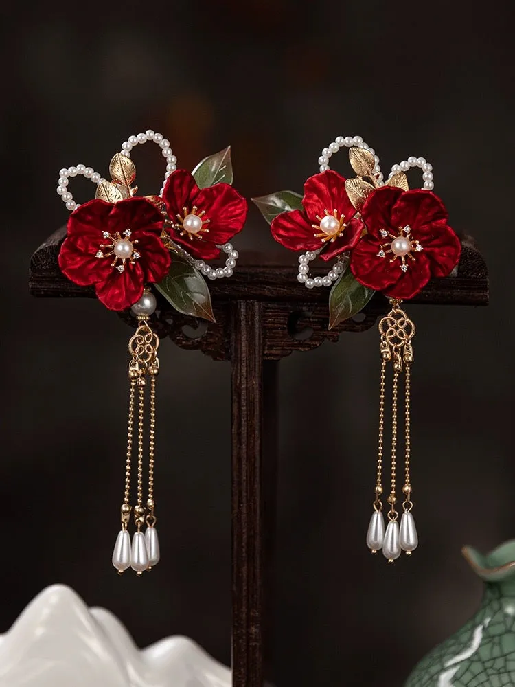 Hair Clip: Poinsettia