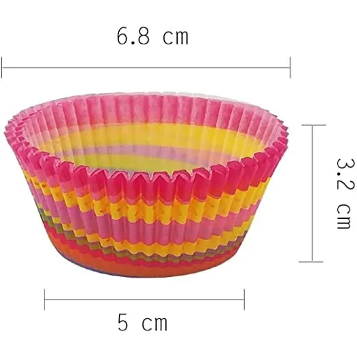 Magic Providers Cupcake Baking Paper Cup Liners 200pc | Hot Bun,Mini Muffin, Indian Sweets Mold Case | Cake Decorating Wrappers Tools for Kitchen Party Wedding Gifting Diameter - 6.8cm Random Patterns