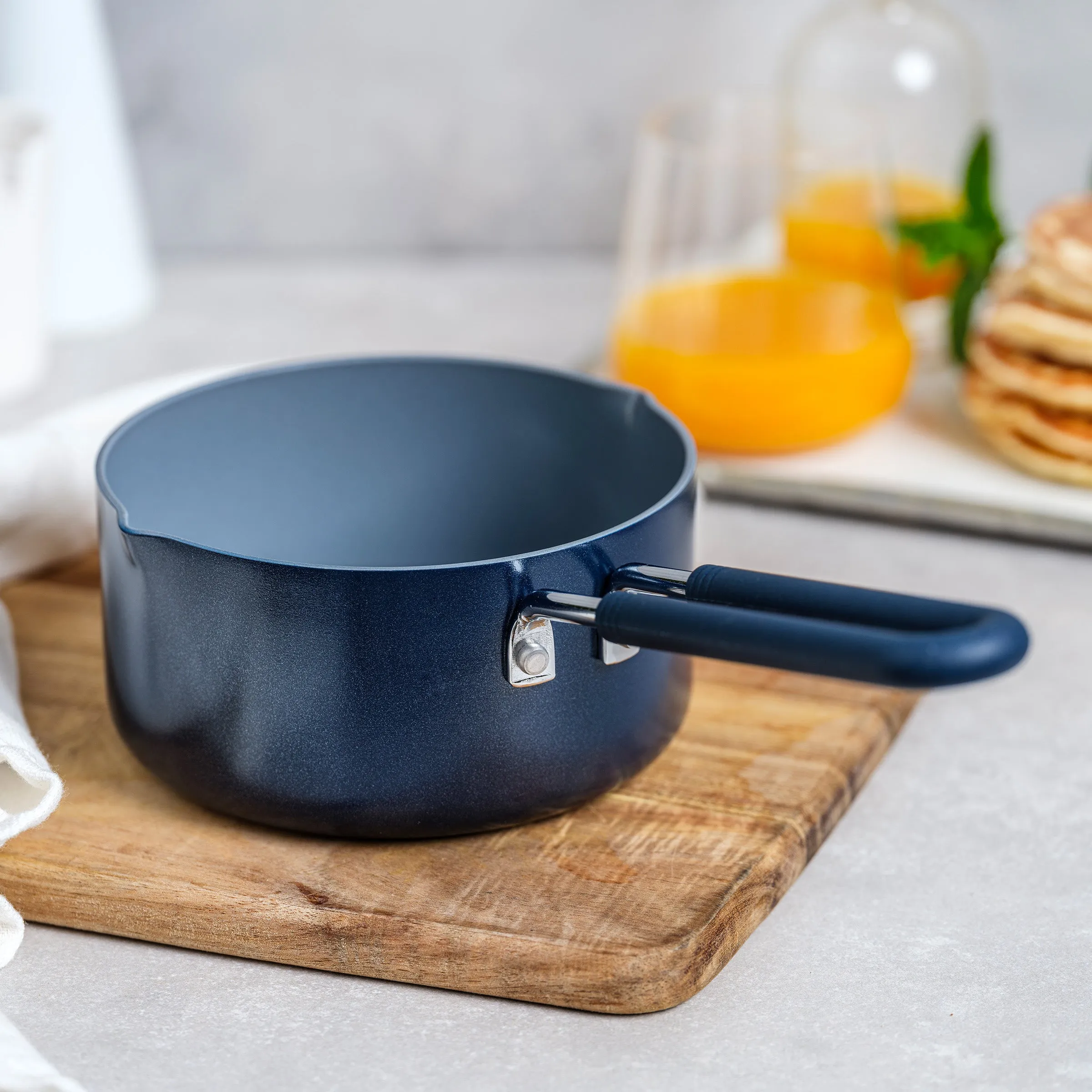 Mini Ceramic Nonstick 1-Quart Saucepan | Navy