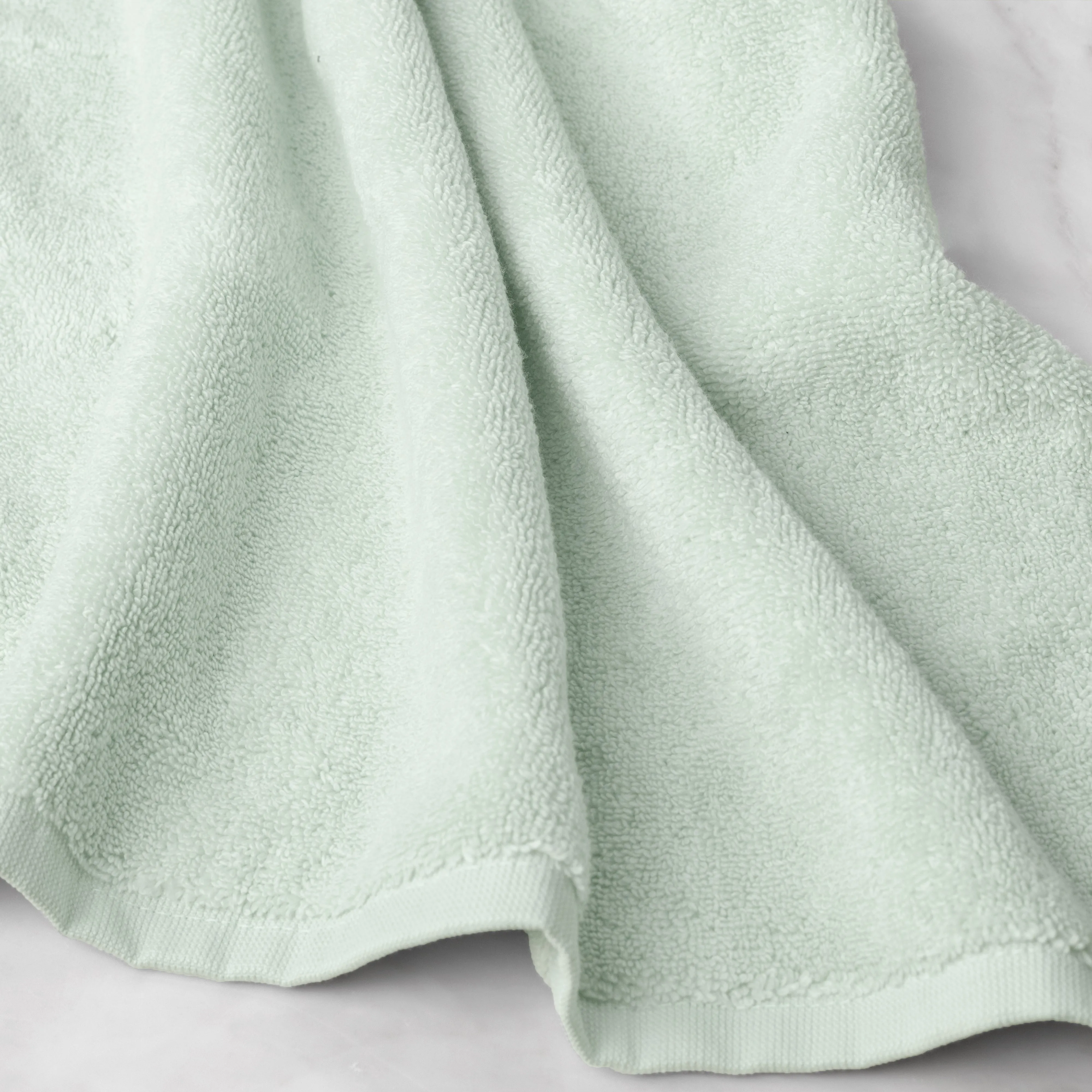 Plush Mint Green Towel Spa Bundle (2 Wash   2 Hand   4 Bath Towels)