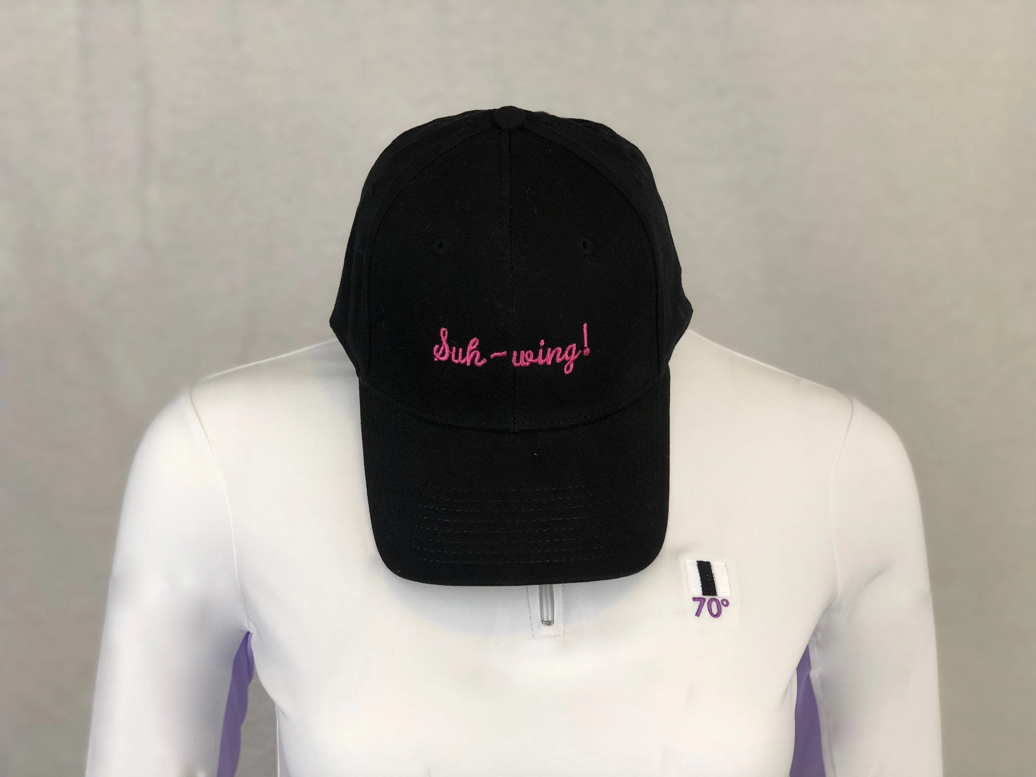 "Suh-wing" Message Cap in Black