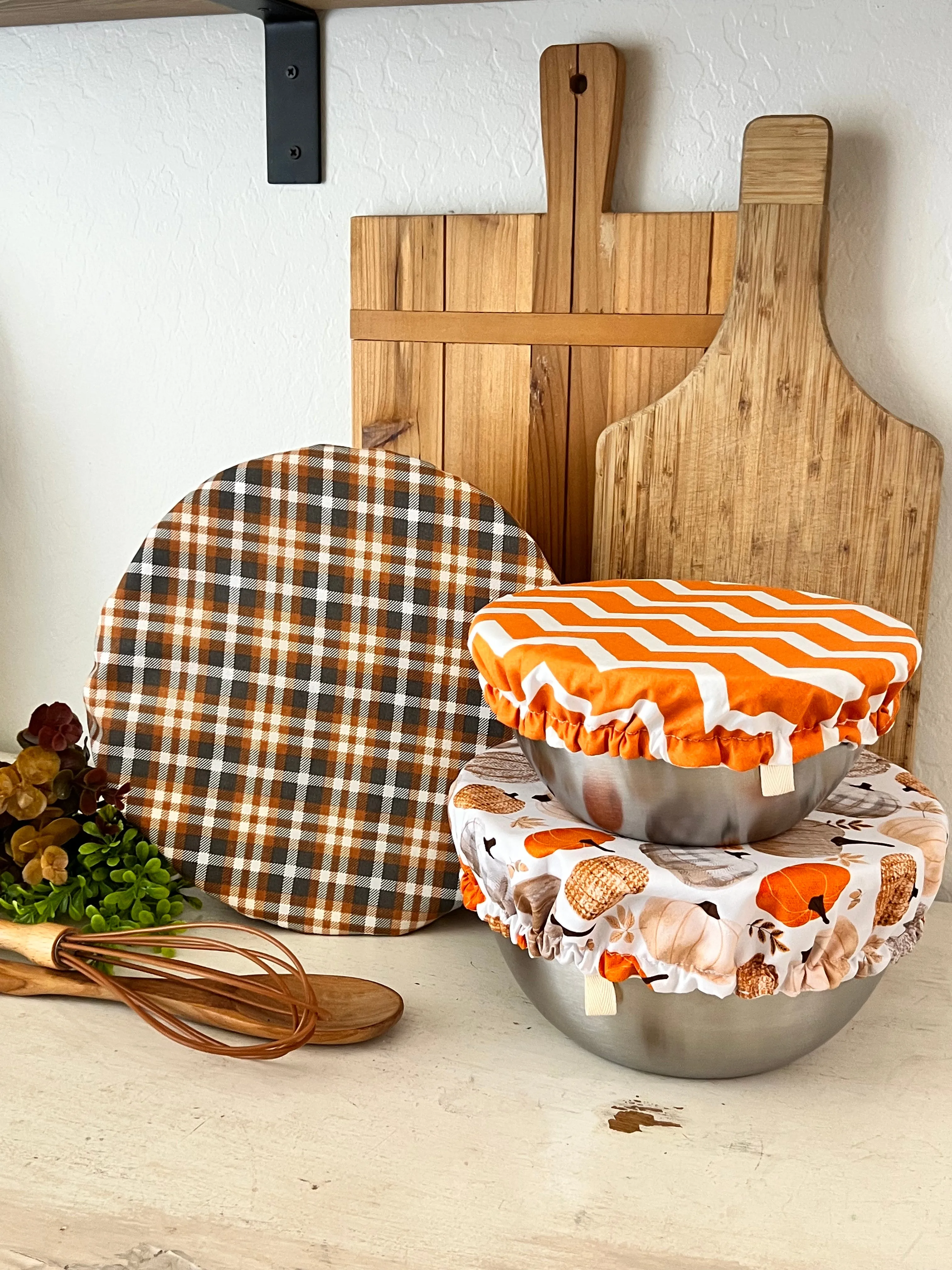 Textured Pumpkins Bowl Cover Set